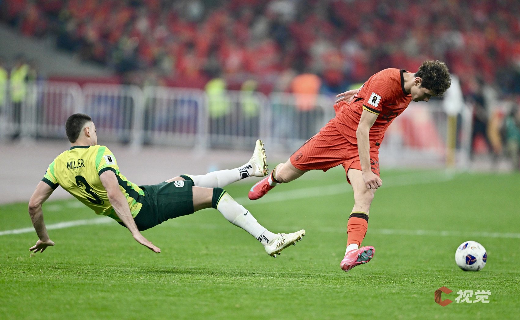 随机关于莱万多夫斯基遭遇三持续失利，澳大利亚队教练压力巨大！的信息